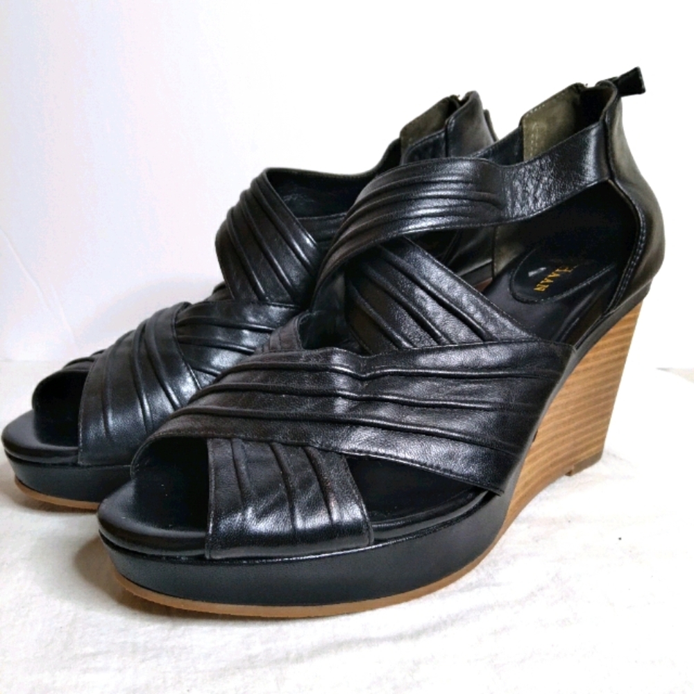 Cole Haan womens black wedge